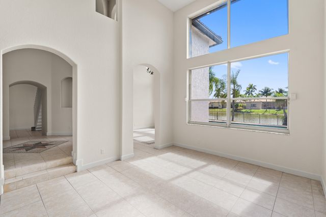 3241 SW 189th Avenue, Miramar, FL 33029