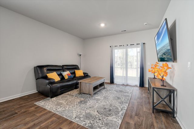 236 Sweet Cherry Lane, Summerville, SC 29486