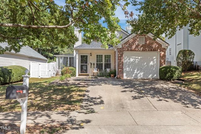 413 Hyannis Drive, Holly Springs, NC 27540