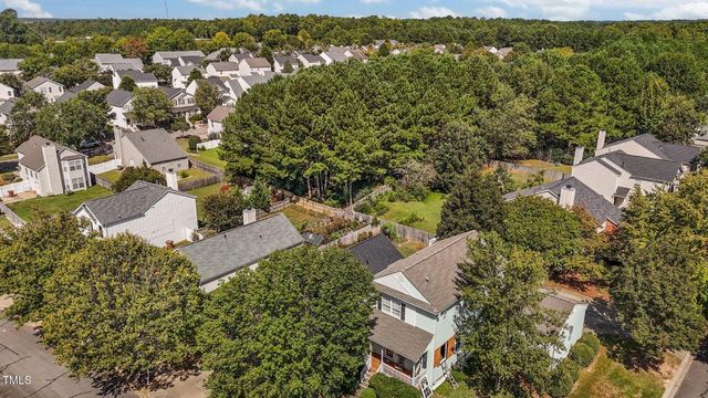 413 Hyannis Drive, Holly Springs, NC 27540