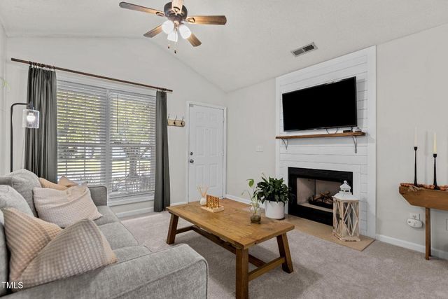 413 Hyannis Drive, Holly Springs, NC 27540