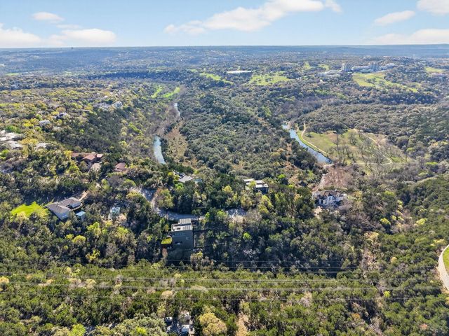 1 Jousting PL, Austin, TX 78746