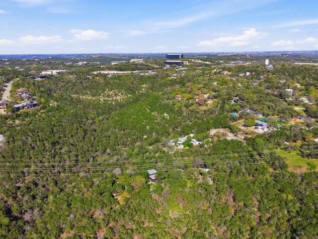 1 Jousting PL, Austin, TX 78746