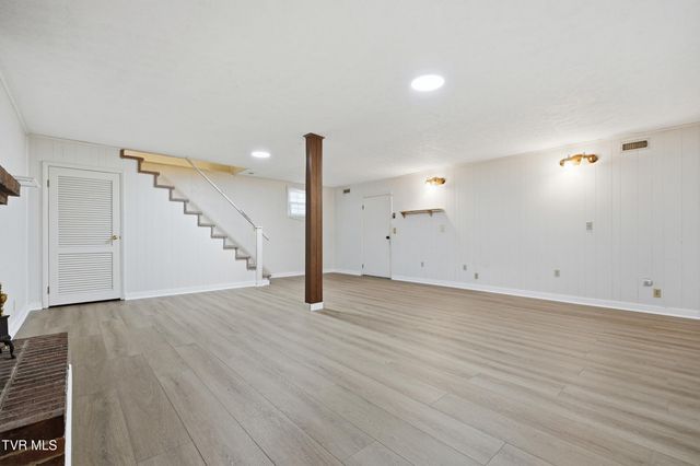 1005 Lake Street, Kingsport, TN 37660