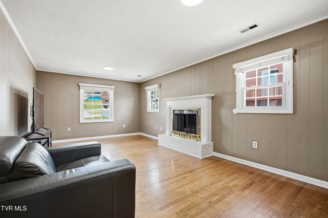 1005 Lake Street, Kingsport, TN 37660
