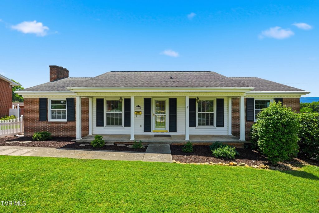 1005 Lake Street, Kingsport, TN 37660