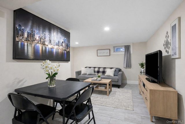 23 Pineview Boulevard, Central Islip, NY 11722