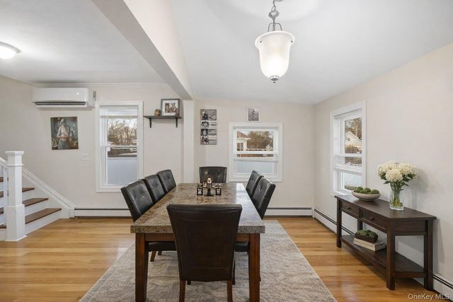 23 Pineview Boulevard, Central Islip, NY 11722