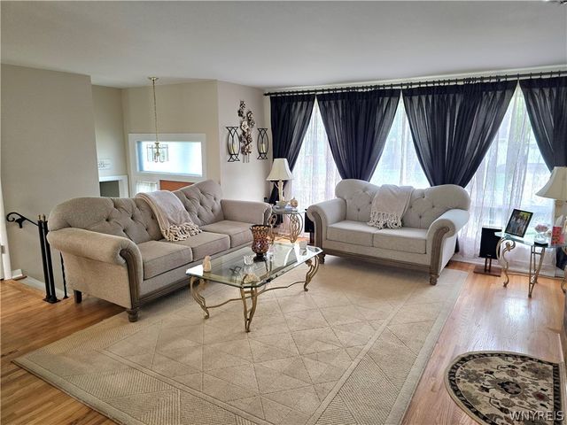 636 Evergreen Drive, Tonawanda, NY 14150
