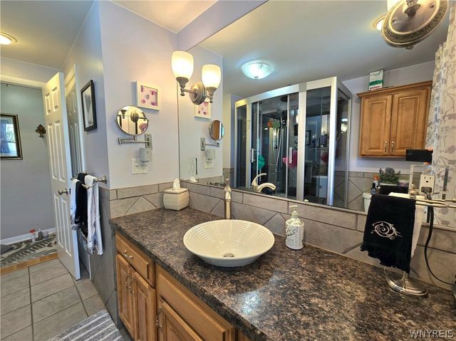 636 Evergreen Drive, Tonawanda, NY 14150