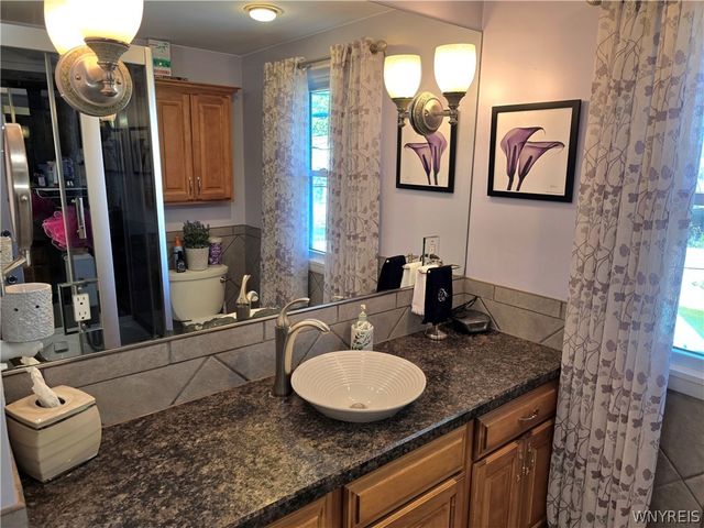 636 Evergreen Drive, Tonawanda, NY 14150