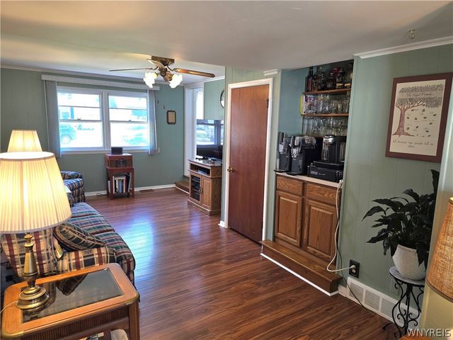 636 Evergreen Drive, Tonawanda, NY 14150