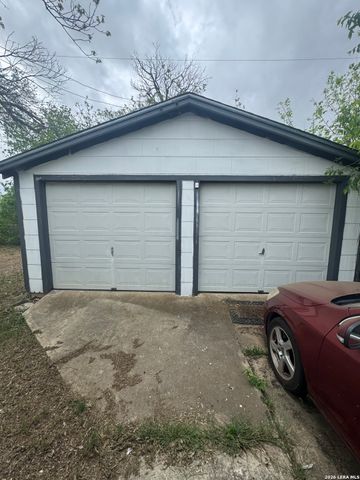 118 Idell, San Antonio, TX 78223