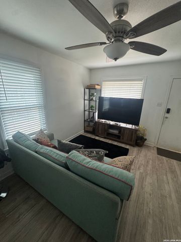 118 Idell, San Antonio, TX 78223