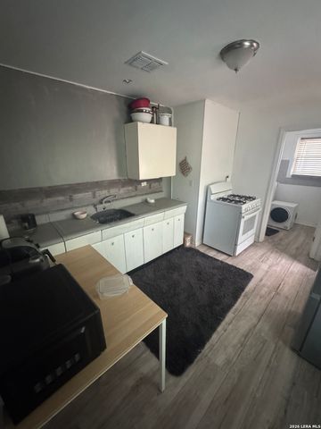 118 Idell, San Antonio, TX 78223