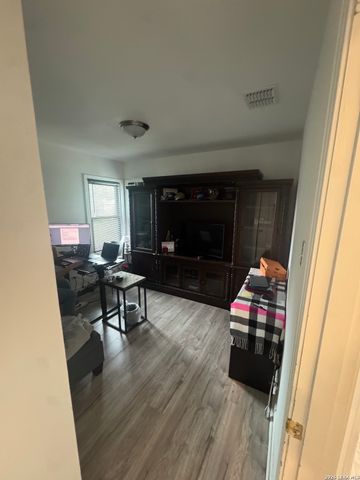 118 Idell, San Antonio, TX 78223