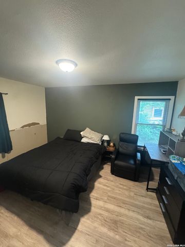 118 Idell, San Antonio, TX 78223