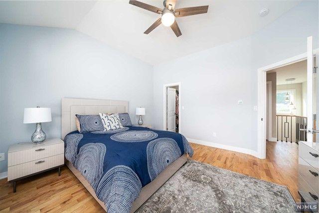 216 Roosevelt Avenue, Elmwood Park, NJ 07407
