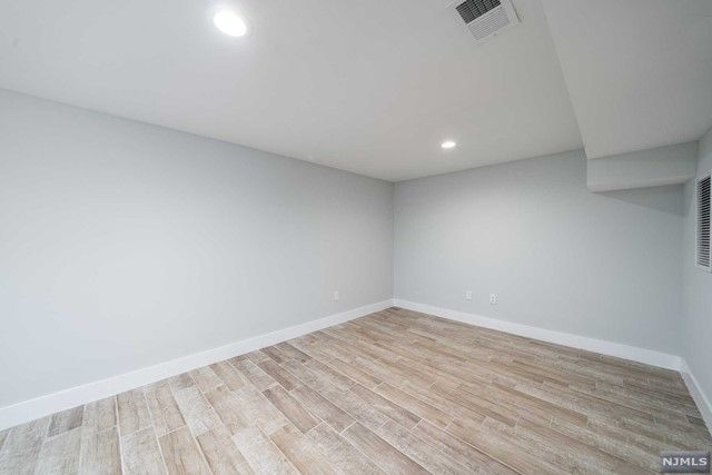 216 Roosevelt Avenue, Elmwood Park, NJ 07407