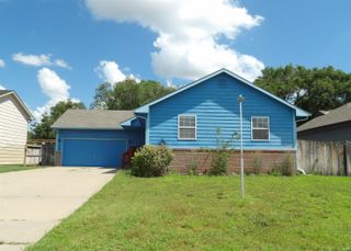1308 E Lonna, Haysville, KS 67060