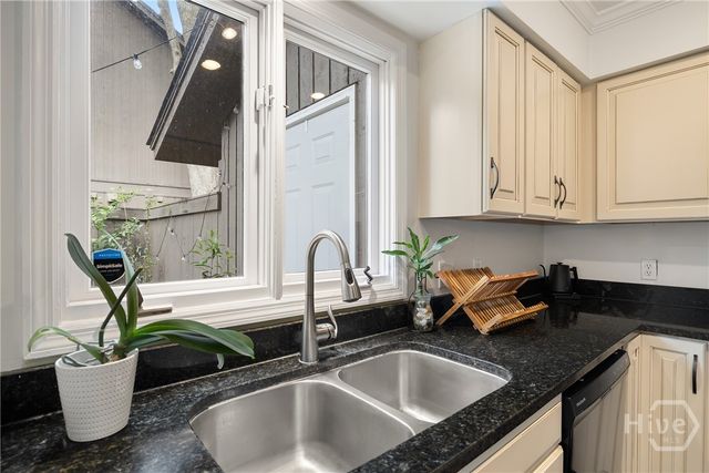 71 Brown Pelican Drive, Savannah, GA 31419