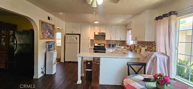 17441 Hiawatha Street, Granada Hills, CA 91344