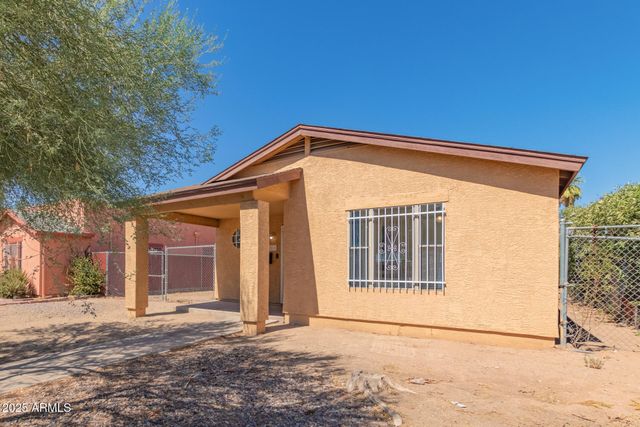2118 W ADAMS Street, Phoenix, AZ 85009