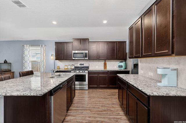 13335 Hackney Pony, San Antonio, TX 78254