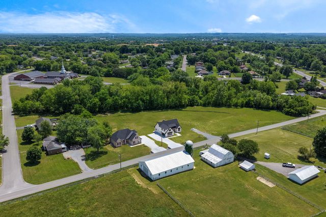 114 Jennings Lane, Shelbyville, TN 37160