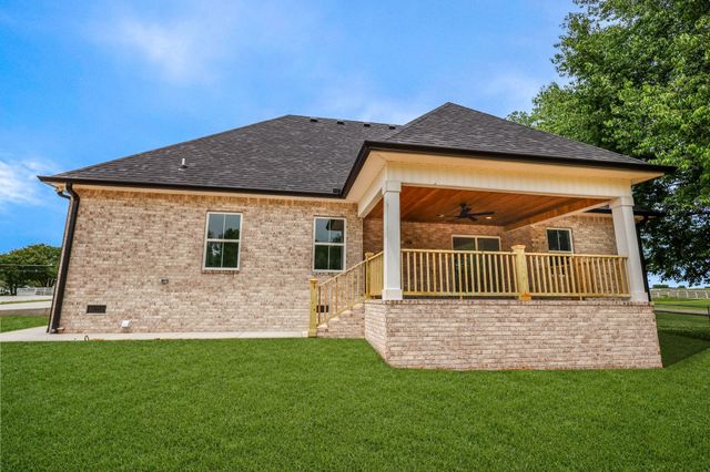 114 Jennings Lane, Shelbyville, TN 37160