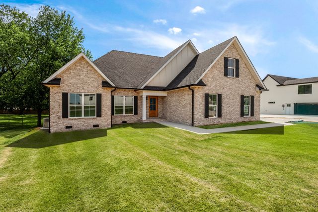 114 Jennings Lane, Shelbyville, TN 37160