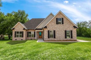 114 Jennings Lane, Shelbyville, TN 37160