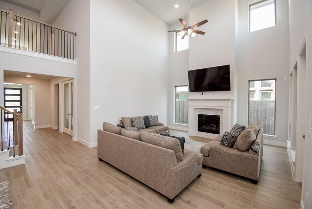 8958 Turtle Grass Drive, Cypress, TX 77433