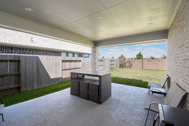 8958 Turtle Grass Drive, Cypress, TX 77433