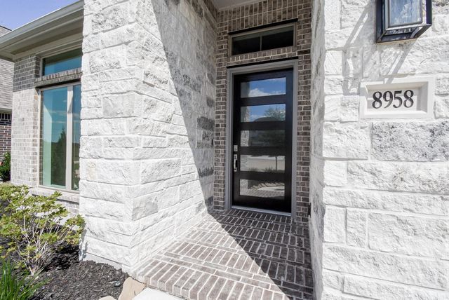 8958 Turtle Grass Drive, Cypress, TX 77433