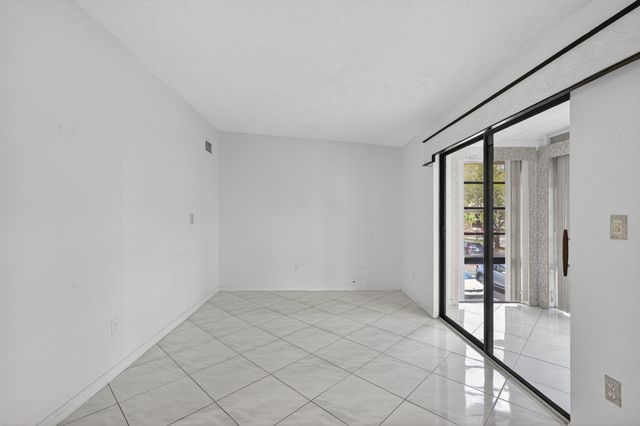 7648 Ashmont Circle 212, Tamarac, FL 33321