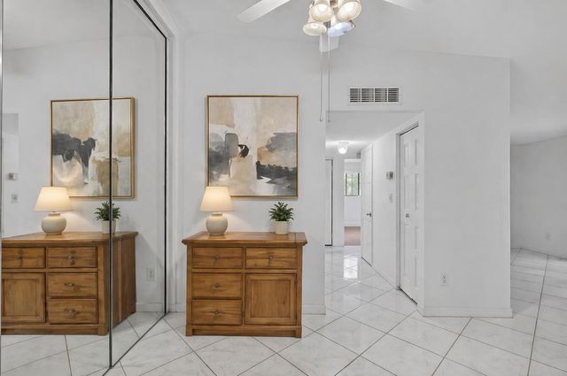 7648 Ashmont Circle 212, Tamarac, FL 33321