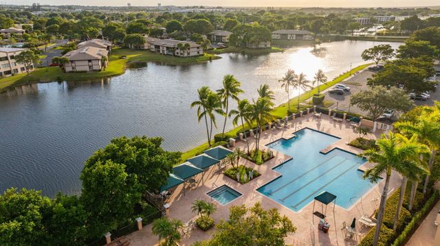 7648 Ashmont Circle 212, Tamarac, FL 33321