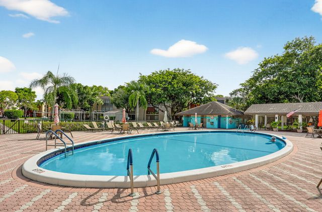 7648 Ashmont Circle 212, Tamarac, FL 33321