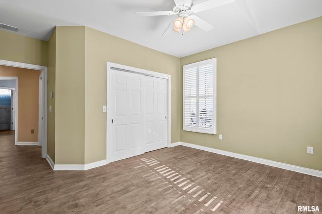 609 E Heights Avenue, Taylorville, IL 62568