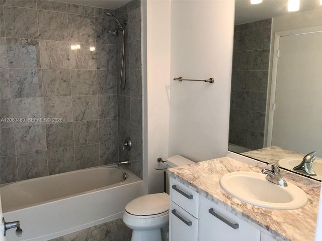 253 NE 2nd Street 4207, Miami, FL 33132