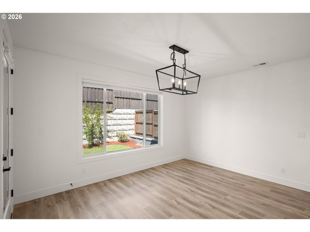 17331 Nw ANITA St, Portland, OR 97229