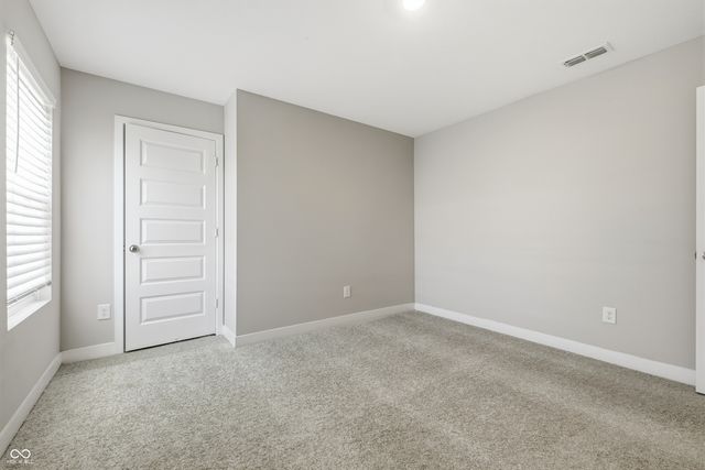 9681 Crossfield Road, Avon, IN 46123