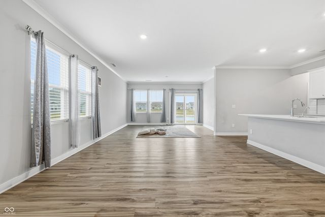 9681 Crossfield Road, Avon, IN 46123