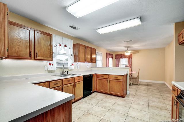 5207 Wood Glen, San Antonio, TX 78244