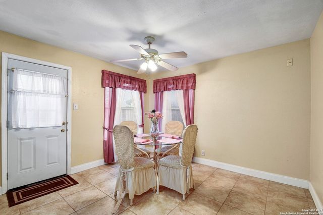 5207 Wood Glen, San Antonio, TX 78244