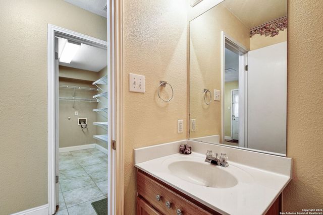 5207 Wood Glen, San Antonio, TX 78244