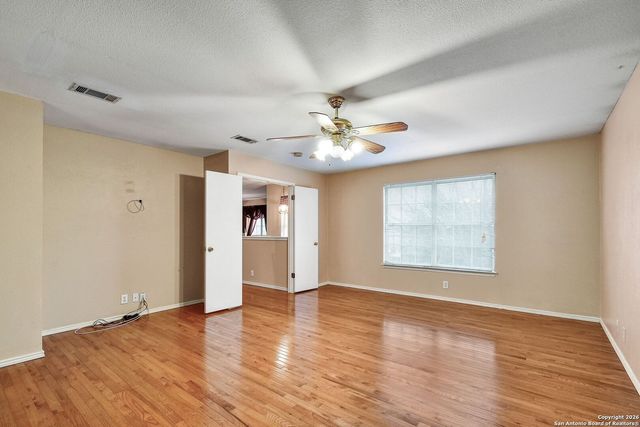 5207 Wood Glen, San Antonio, TX 78244