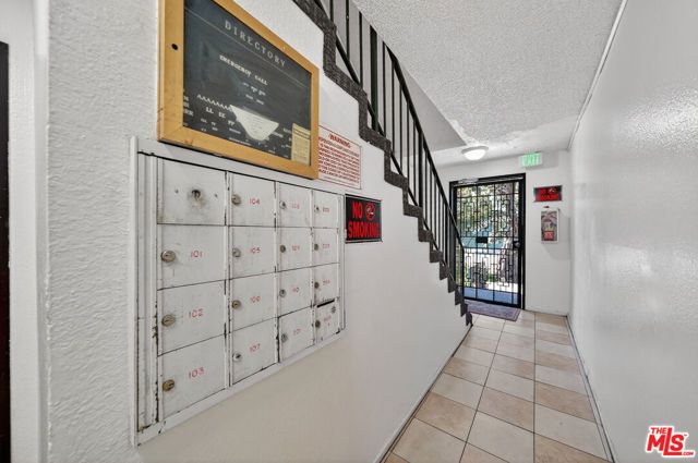 210 S Commonwealth Avenue, Los Angeles, CA 90004