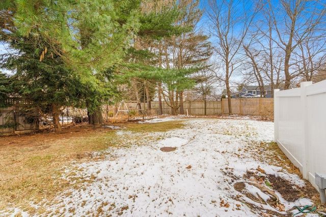 35 Water Street 35, Concord, MA 01742